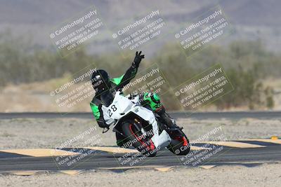 media/Nov-01-2025-CVMA (Sat) [[fc0f7531b8]]/Race 7-Formula Twins-Formula 40 UL/